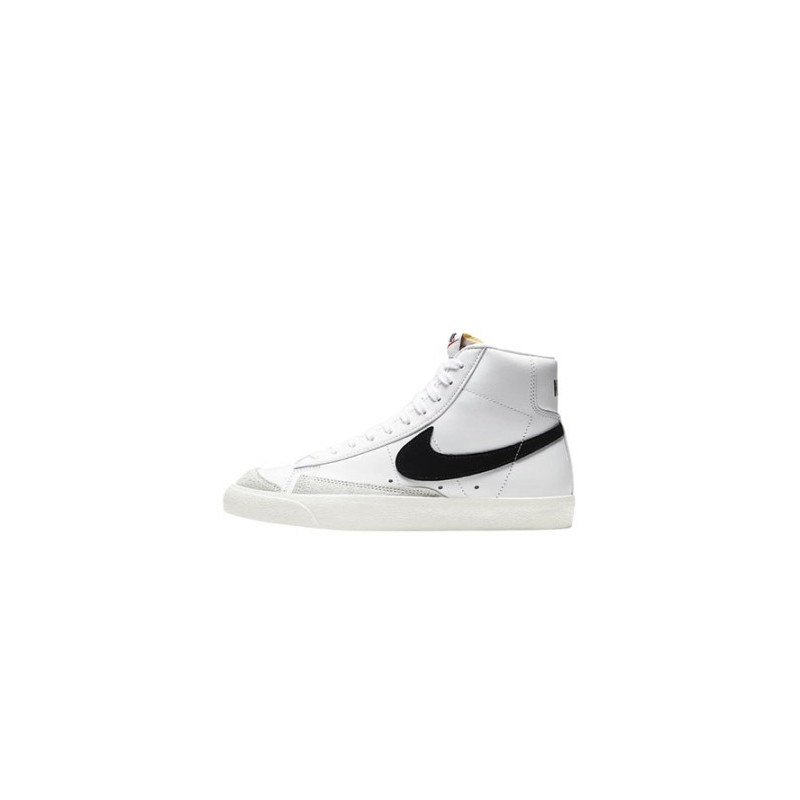 Nike Blazer - Black and White